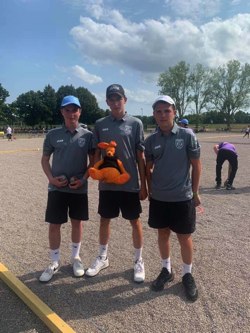 LES JUNIORS DE LAVAL PETANQUE